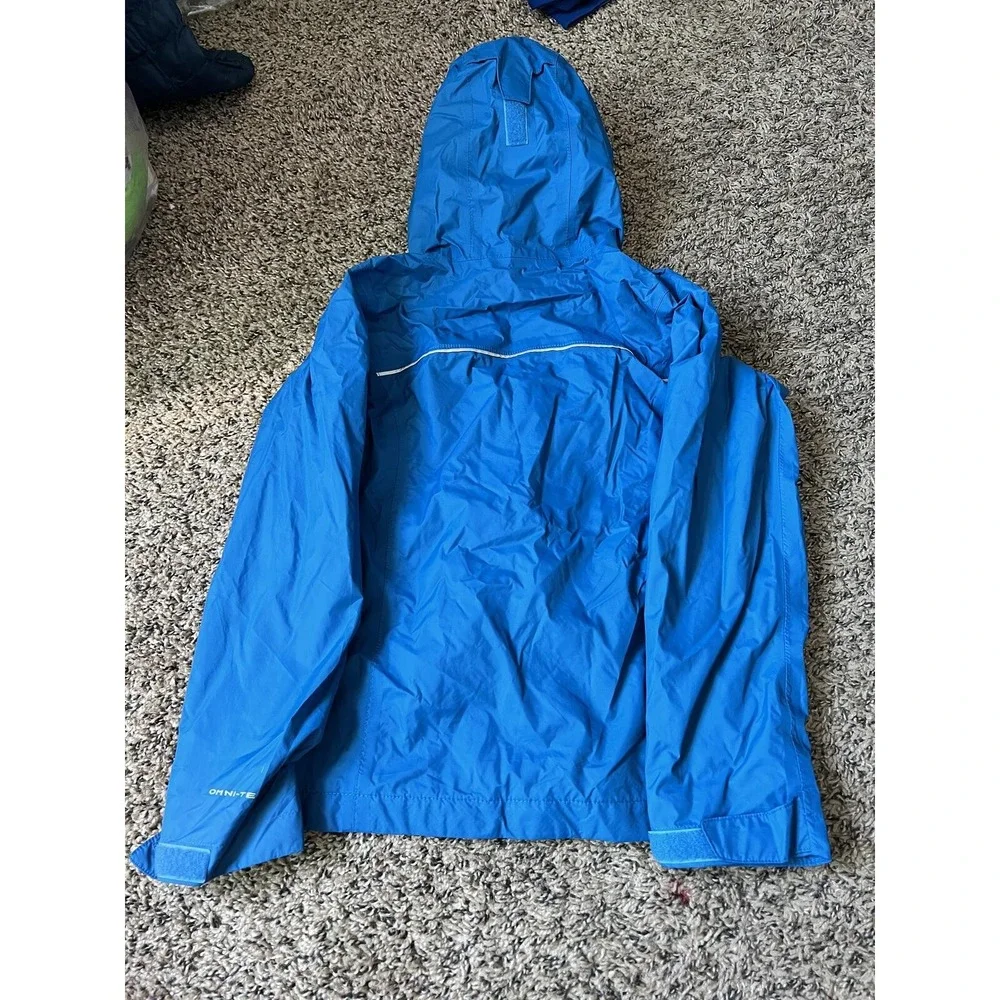 Columbia Blue windbreaker Hooded Jacket kids (youth) size‎ Small